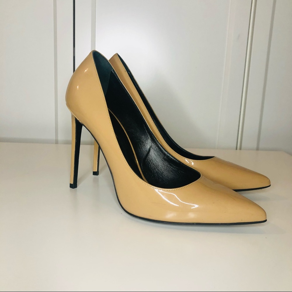 SAINT LAURENT PATENT PARIS SKINNY PUMPS SZ40